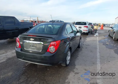 2015 Chevrolet Sonic Ltz Auto z USA, uszkodzony, nr VIN 1G1JE5SB4F4146610